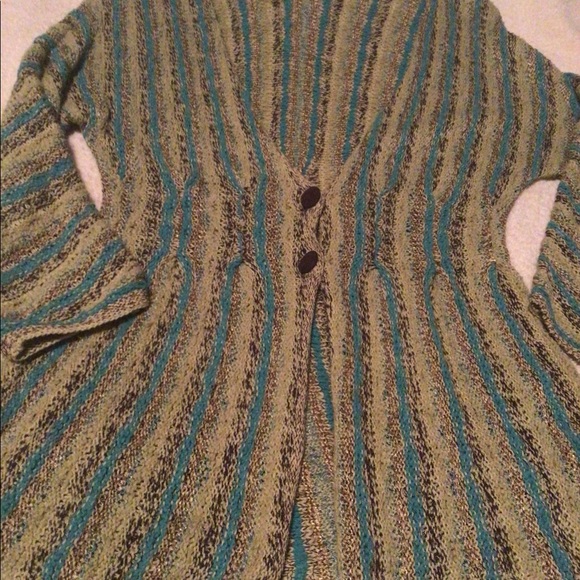 Sweater/ Cardigan - Picture 3 of 3